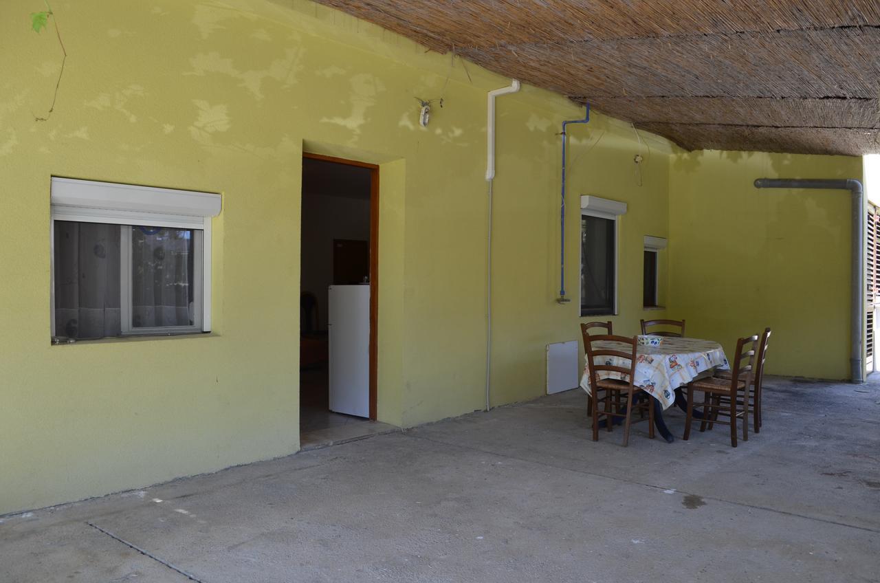 Apartments Petar Draga Bašćanska Bagian luar foto