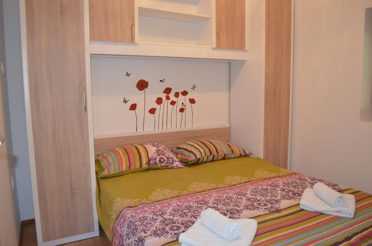 Apartments Petar Draga Bašćanska Bagian luar foto