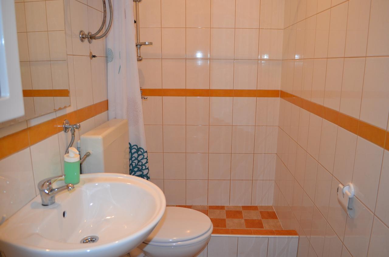 Apartments Petar Draga Bašćanska Bagian luar foto